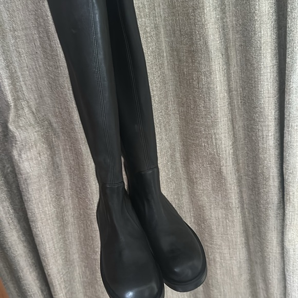 Stuart Weitzman
Mercer Bold 40mm boots - Picture 5 of 8